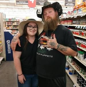 Meet your Posher, Aaron